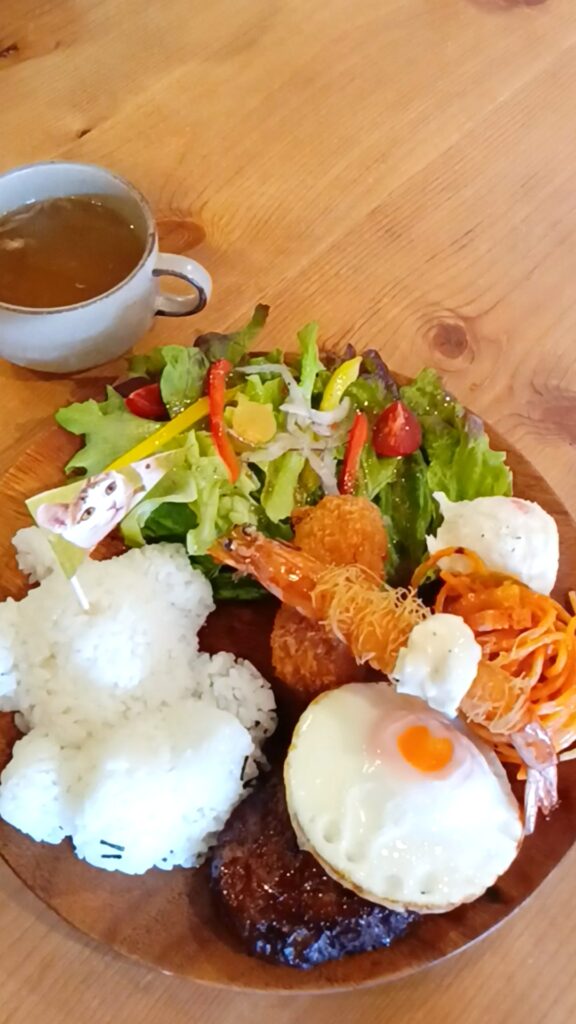 保護猫カフェKATBOS